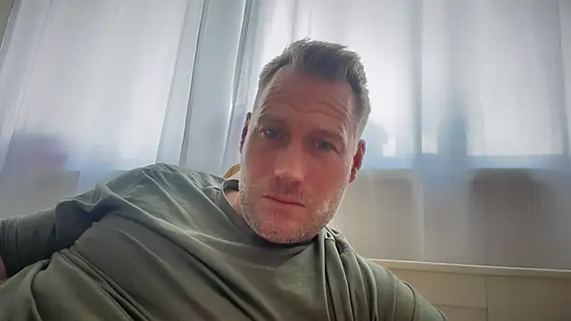 Christian87xxx online show from 10-06-25, 01:52