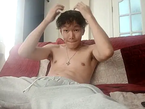 Snapshot of ChaseMl chatting on 09-18-25, 01:35 ChaseMl online show from 09-18-25, 01:35