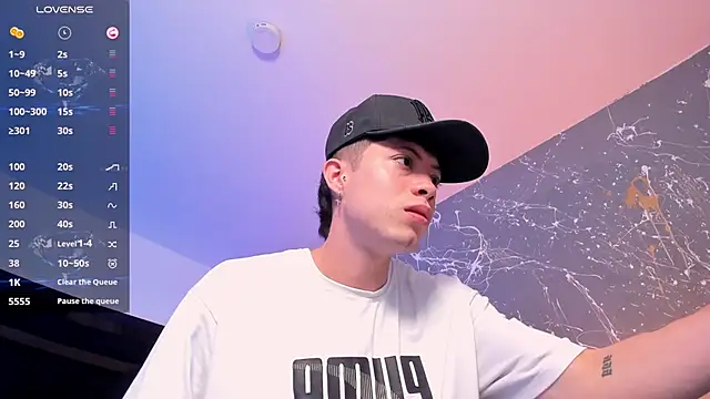 Snapshot of marcuscollins1_ chatting on 10-22-25, 02:50 marcuscollins1 online show from 10-22-25, 02:50