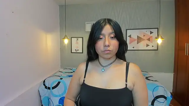 Nohemi louse online show from 03-12-25, 07:28
