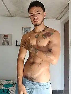 Niick01  online show from 10-07-25, 01:52