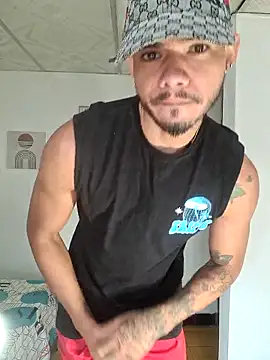 Niick01  online show from 10-15-25, 03:01