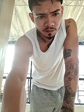 Niick01  online show from 10-29-25, 03:47