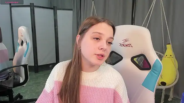 Snapshot of kaisajenner chatting on 02-07-26, 09:24 kaisajenner online show from 02-07-26, 09:24