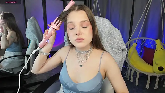 Snapshot of kaisajenner chatting on 02-19-26, 09:16 kaisajenner online show from 02-19-26, 09:16