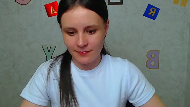 ValeriaHeart  online show from 03-17-25, 04:43