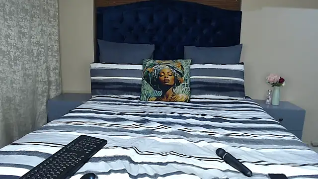 NikkyDangerr online show from 10-10-25, 09:58