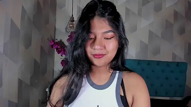 ScarletKray online show from 10-09-25, 03:48