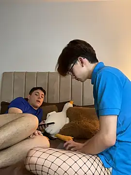 Snapshot of jacob_and_sam chatting on 11-02-25, 08:11 jacob and sam online show from 11-02-25, 08:11