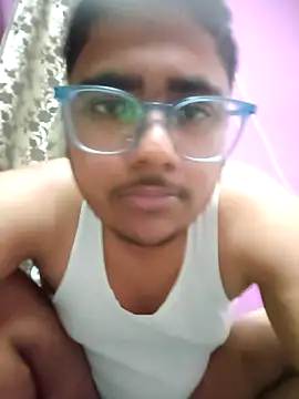 Snapshot of fuck_duck chatting on 03-18-25, 08:03 fuck duck online show from 03-18-25, 08:03