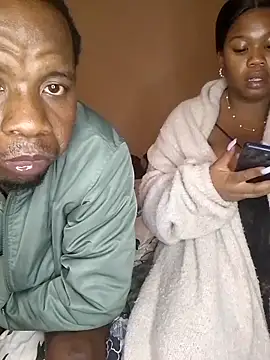 Snapshot of holidtic_justice chatting on 10-18-25, 05:14 holidtic justice online show from 10-18-25, 05:14