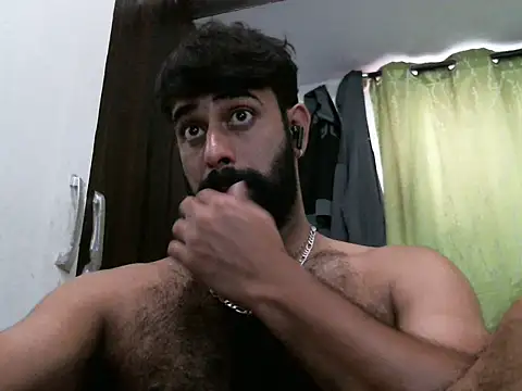 indianhairybull online show from 03-18-25, 04:04
