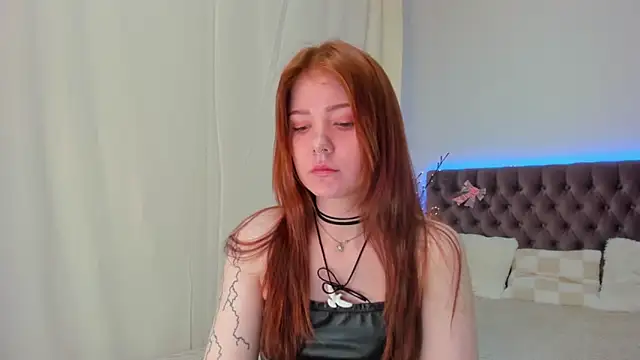 Ella Mayers online show from 03-14-25, 12:43