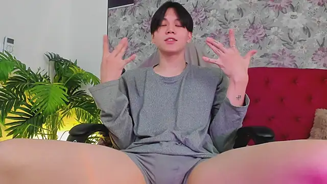 Snapshot of just_gay_ chatting on 03-05-25, 01:17 just gay online show from 03-05-25, 01:17