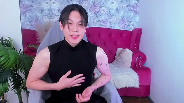 Snapshot of just_gay_ chatting on 03-06-25, 04:49 just gay online show from 03-06-25, 04:49