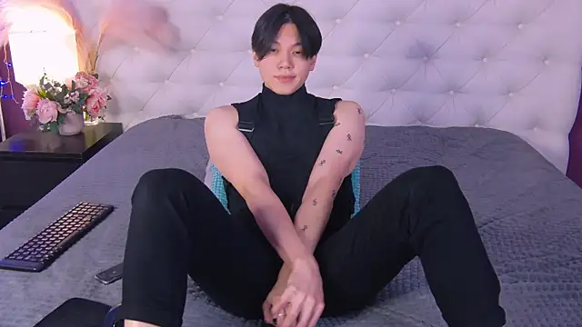 Snapshot of just_gay_ chatting on 03-12-25, 01:08 just gay online show from 03-12-25, 01:08