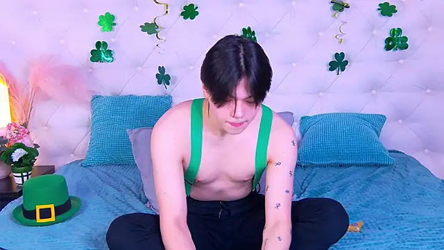 Snapshot of just_gay_ chatting on 03-16-25, 02:00 just gay online show from 03-16-25, 02:00