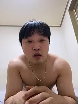 Snapshot of offwhite777 chatting on 02-15-25, 04:34 offwhite777 online show from 02-15-25, 04:34