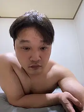 Snapshot of offwhite777 chatting on 02-23-25, 08:22 offwhite777 online show from 02-23-25, 08:22