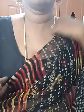 Snapshot of Tamil_Meera12 chatting on 02-04-26, 03:12 Tamil Meera12 online show from 02-04-26, 03:12