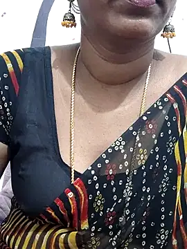 Snapshot of Tamil_Meera12 chatting on 02-04-26, 05:08 Tamil Meera12 online show from 02-04-26, 05:08