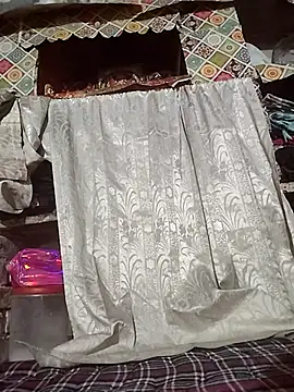 Snapshot of bestfriend-shikha chatting on 02-19-25, 04:01 bestfriend-shikha online show from 02-19-25, 04:01