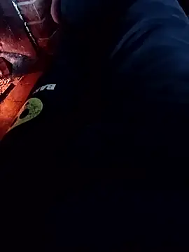 Snapshot of NAvoglia chatting on 01-11-26, 03:17 NAvoglia online show from 01-11-26, 03:17