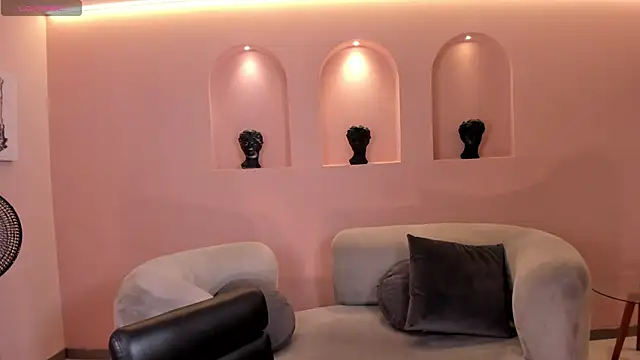 IsabellaKroft online show from 02-20-25, 07:19