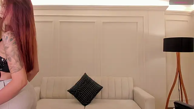 IsabellaKroft online show from 09-24-25, 02:48