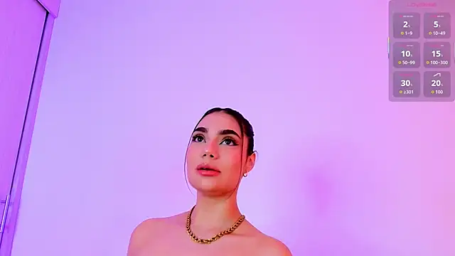 Alyssia Collins online show from 11-28-25, 04:59