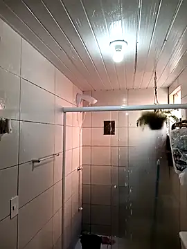 Snapshot of Pantaneirasexy chatting on 09-24-25, 04:10 Pantaneirasexy online show from 09-24-25, 04:10