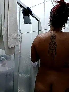 Snapshot of Pantaneirasexy chatting on 10-25-25, 08:00 Pantaneirasexy online show from 10-25-25, 08:00