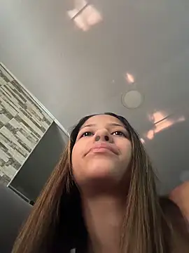 vicky bass online show from 11-11-25, 09:26