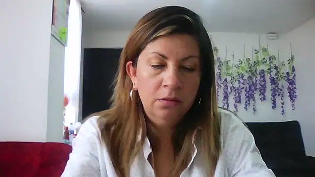 xxsexycutexxx online show from 10-15-25, 07:36