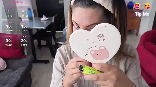 xxsexycutexxx online show from 10-28-25, 12:09