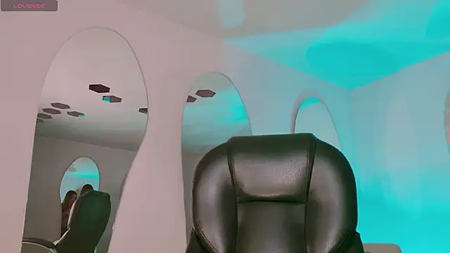 AmaiaHaywood online show from 11-07-25, 04:45