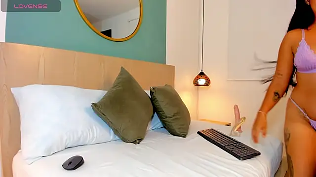 dalila harris online show from 11-21-25, 03:16