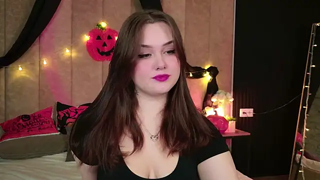 Kendra Parlow online show from 10-20-25, 08:53