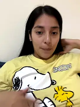 Snapshot of ariana_sweet87 chatting on 10-19-25, 06:08 ariana sweet87 online show from 10-19-25, 06:08