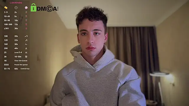 VincentSmith02 online show from 10-13-25, 11:43