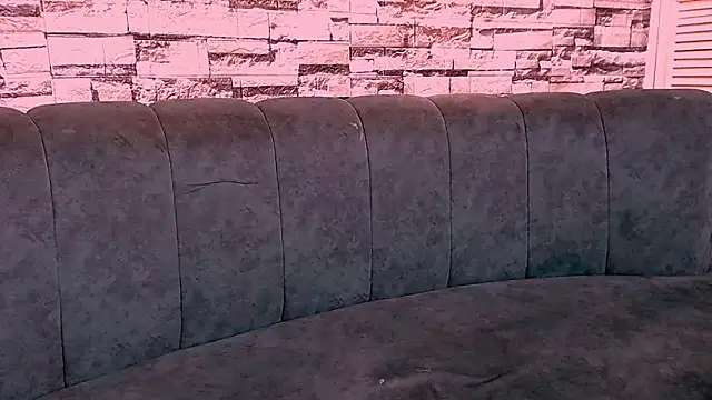 Snapshot of LittleFiree chatting on 03-14-25, 07:15 LittleFiree online show from 03-14-25, 07:15