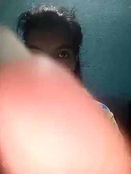 Ariell Kieran online show from 11-14-25, 12:09