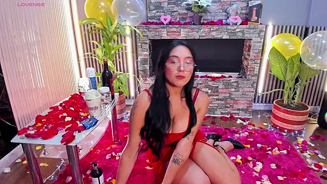 Enyel valmina online show from 02-14-25, 09:10