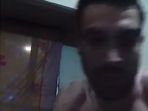 Snapshot of beatle666 chatting on 02-13-25, 12:35 beatle666 online show from 02-13-25, 12:35