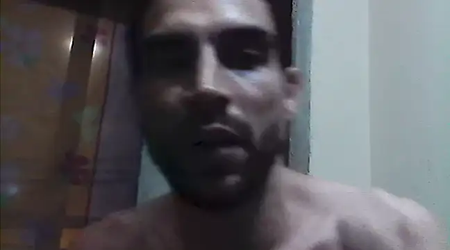 Snapshot of beatle666 chatting on 03-01-25, 02:48 beatle666 online show from 03-01-25, 02:48