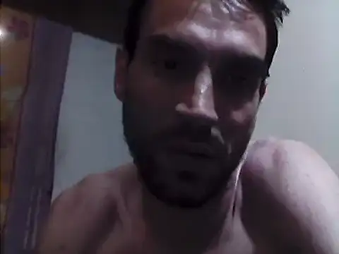 Snapshot of beatle666 chatting on 03-04-25, 12:39 beatle666 online show from 03-04-25, 12:39