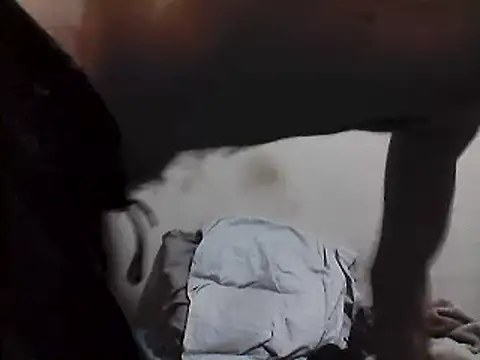 Snapshot of beatle666 chatting on 03-04-25, 03:44 beatle666 online show from 03-04-25, 03:44