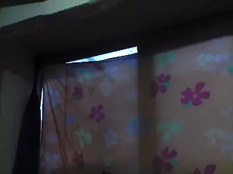 Snapshot of beatle666 chatting on 03-11-25, 11:04 beatle666 online show from 03-11-25, 11:04