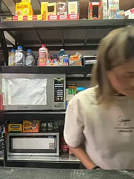 Andrea18 blonde online show from 01-14-26, 04:23