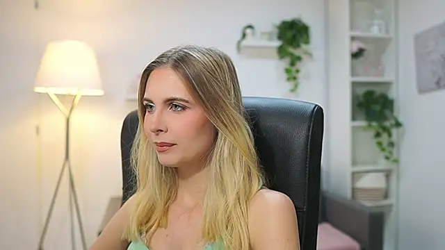 catecrago  online show from 12-16-25, 02:00